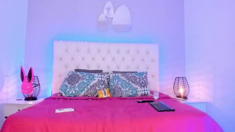 Diana Tamayo online show from 02.25.26