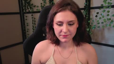 Snapshot of diana_floweri chatting on 04.05.26 Diana online show from 04.05.26