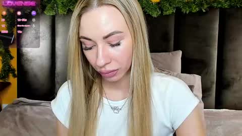 Diana  online show from 01.14.25