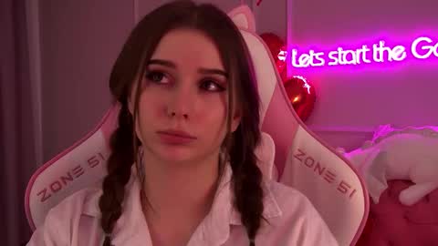 Diana online show from 02.12.25