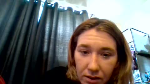 Snapshot of dianarussell864 chatting on 10.21.25 dianarussell864 online show from 10.21.25