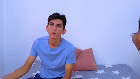 Snapshot of dianayleo chatting on 01.26.25 Ana Leo online show from 01.26.25