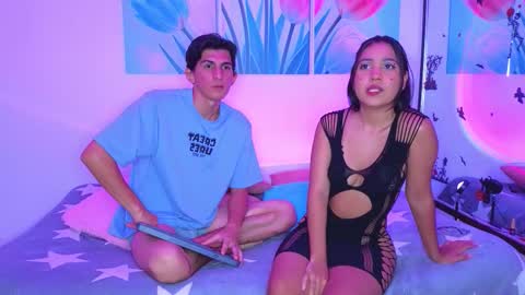 Snapshot of dianayleo chatting on 12.04.25 Ana Leo online show from 12.04.25