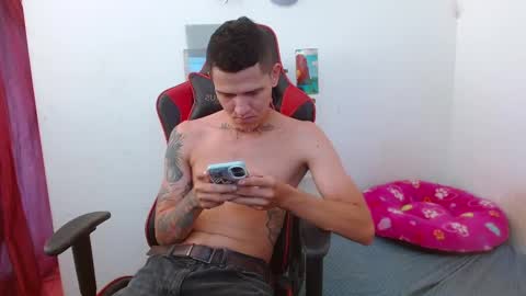 dick_monster23cm online show from 01.23.25