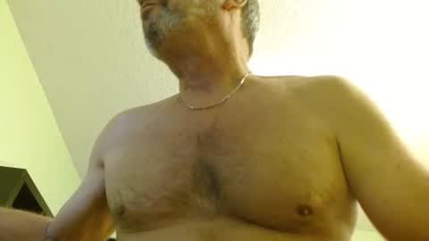 Snapshot of dickbeswollen123 chatting on 03.25.26 dickbeswollen123 online show from 03.25.26