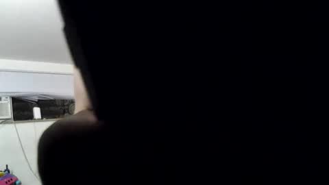 Snapshot of dickemdown93est chatting on 11.04.25 dickemdown93est online show from 11.04.25