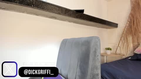 Snapshot of dickgriffith chatting on 01.19.25 Dick Griffith online show from 01.19.25