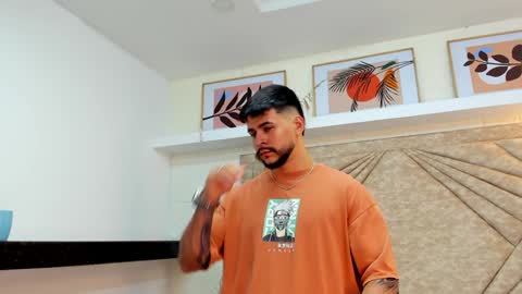 Snapshot of dickgriffith chatting on 02.01.25 Dick Griffith online show from 02.01.25