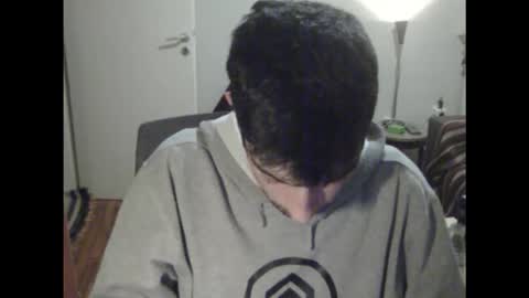 Snapshot of dickus_biggus chatting on 04.14.26 dickus_biggus online show from 04.14.26