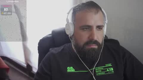 Snapshot of dicristalino chatting on 10.21.25 Cristian Dipolino online show from 10.21.25