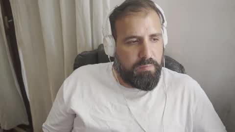 Snapshot of dicristalino chatting on 12.15.25 Cristian Dipolino online show from 12.15.25