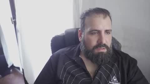 Snapshot of dicristalino chatting on 02.11.26 Cristian Dipolino online show from 02.11.26