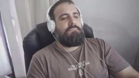 Snapshot of dicristalino chatting on 02.18.26 Cristian Dipolino online show from 02.18.26