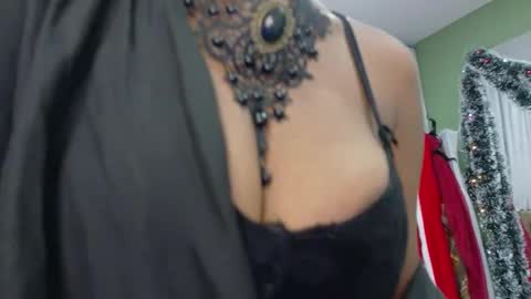 didoelizabeth online show from 12.18.25