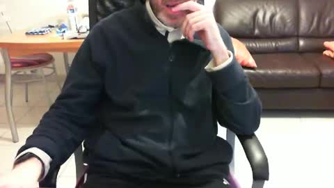 didonc from france..... online show from 04.05.26