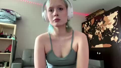 Snapshot of diegomiley chatting on 07.12.26 Lilit online show from 07.12.26