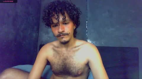 Snapshot of diemond_latinx98 chatting on 06.03.26 diemond_latinx98 online show from 06.03.26