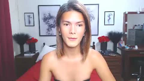 Dennesse online show from 11.05.25