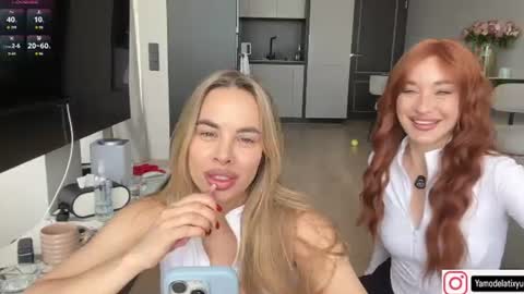 Snapshot of diffgirls chatting on 06.30.26 Tanya online show from 06.30.26