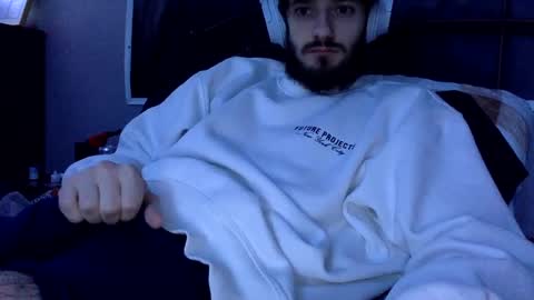 Snapshot of digbicknik chatting on 02.04.25 digbicknik online show from 02.04.25