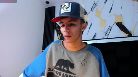 dikey_18 online show from 02.06.25