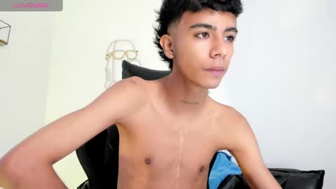 dikey_18 online show from 02.09.25