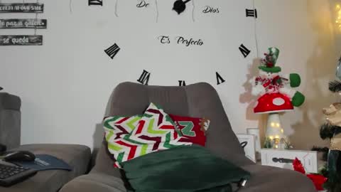 Snapshot of dilaan_carter chatting on 12.13.24 joshua online show from 12.13.24