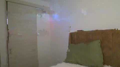 Dilan Coy online show from 04.08.26