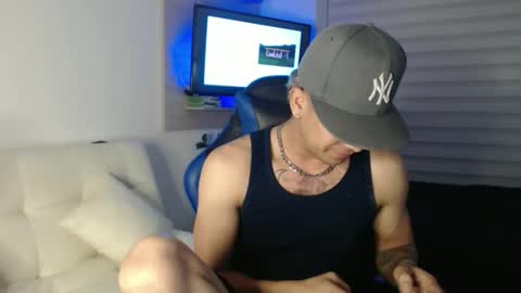 Snapshot of dilanxxx8888 chatting on 01.07.26 dilanxxx8888 online show from 01.07.26