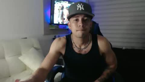 Snapshot of dilanxxx8888 chatting on 01.09.26 dilanxxx8888 online show from 01.09.26