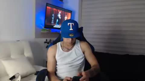 Snapshot of dilanxxx8888 chatting on 01.14.26 dilanxxx8888 online show from 01.14.26