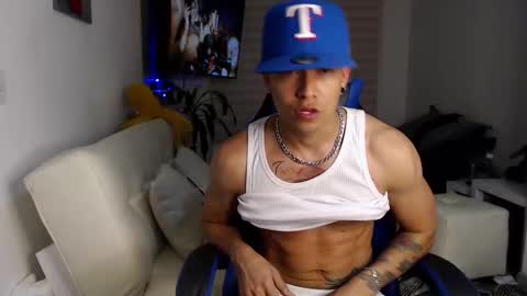 Snapshot of dilanxxx8888 chatting on 02.20.26 dilanxxx8888 online show from 02.20.26