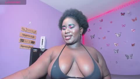 Snapshot of dilay__x chatting on 02.22.26 dilay__x online show from 02.22.26