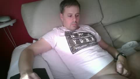 dili999 online show from 10.06.25