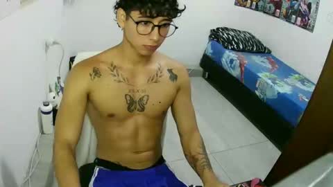 Snapshot of dillom420 chatting on 12.02.25 dillom420 online show from 12.02.25