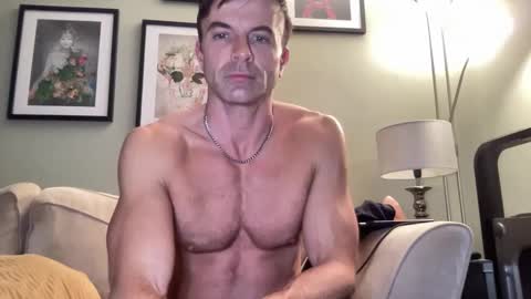 Snapshot of dillonwilde chatting on 01.23.25 Dillon online show from 01.23.25