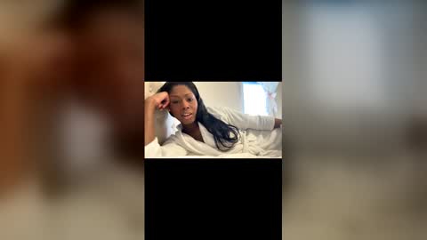 Snapshot of dilussoangel chatting on 05.22.26 dilussoangel online show from 05.22.26