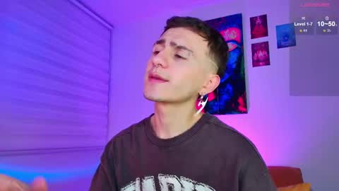 Julian Independent Model online show from 02.21.26