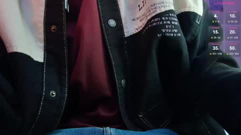 Julian Independent Model online show from 04.16.26