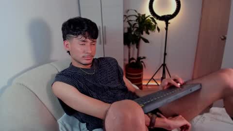 Snapshot of dimitri_targaryen chatting on 01.10.25 Fabian online show from 01.10.25