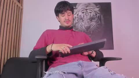 Dimitri online show from 10.10.25