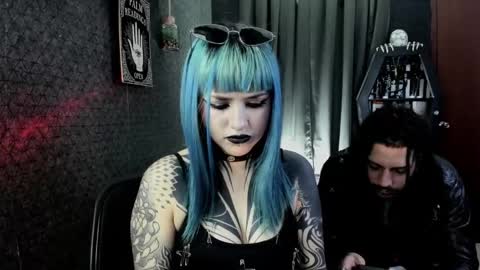 Snapshot of dimmuanddarkness chatting on 02.28.25 dimmuanddarkness online show from 02.28.25