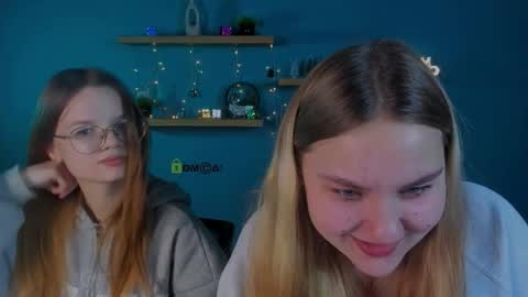 dina_bloom online show from 12.23.25