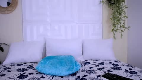 DINA online show from 03.12.26