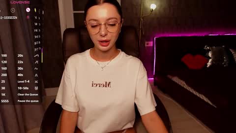 dinacandy online show from 09.11.25