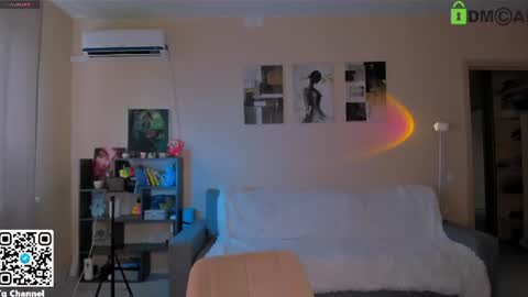 Jessie online show from 08.09.26