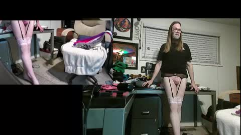 Dinkdork just having a good time online show from 12.28.24