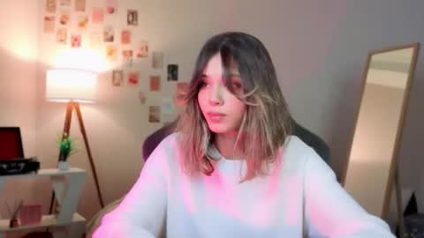 Snapshot of dinnerwithflowers chatting on 01.15.26 Sara Connor online show from 01.15.26