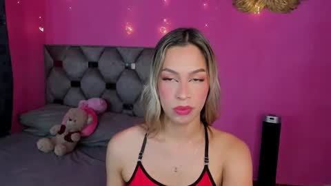 Snapshot of dione_sexyy chatting on 01.26.25 IG dionemontecarlo19 online show from 01.26.25