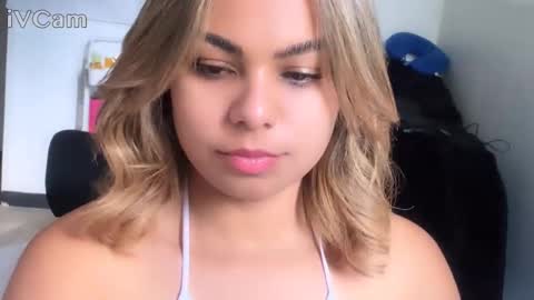 diosadeluniverso_ online show from 10.25.25